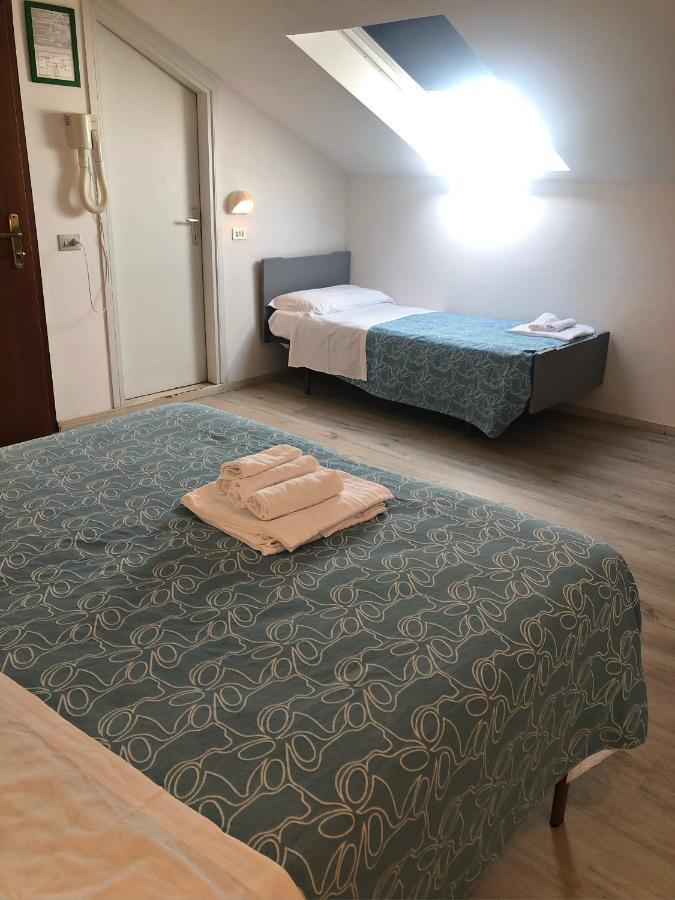 Hotel Del Falco Червия Екстериор снимка