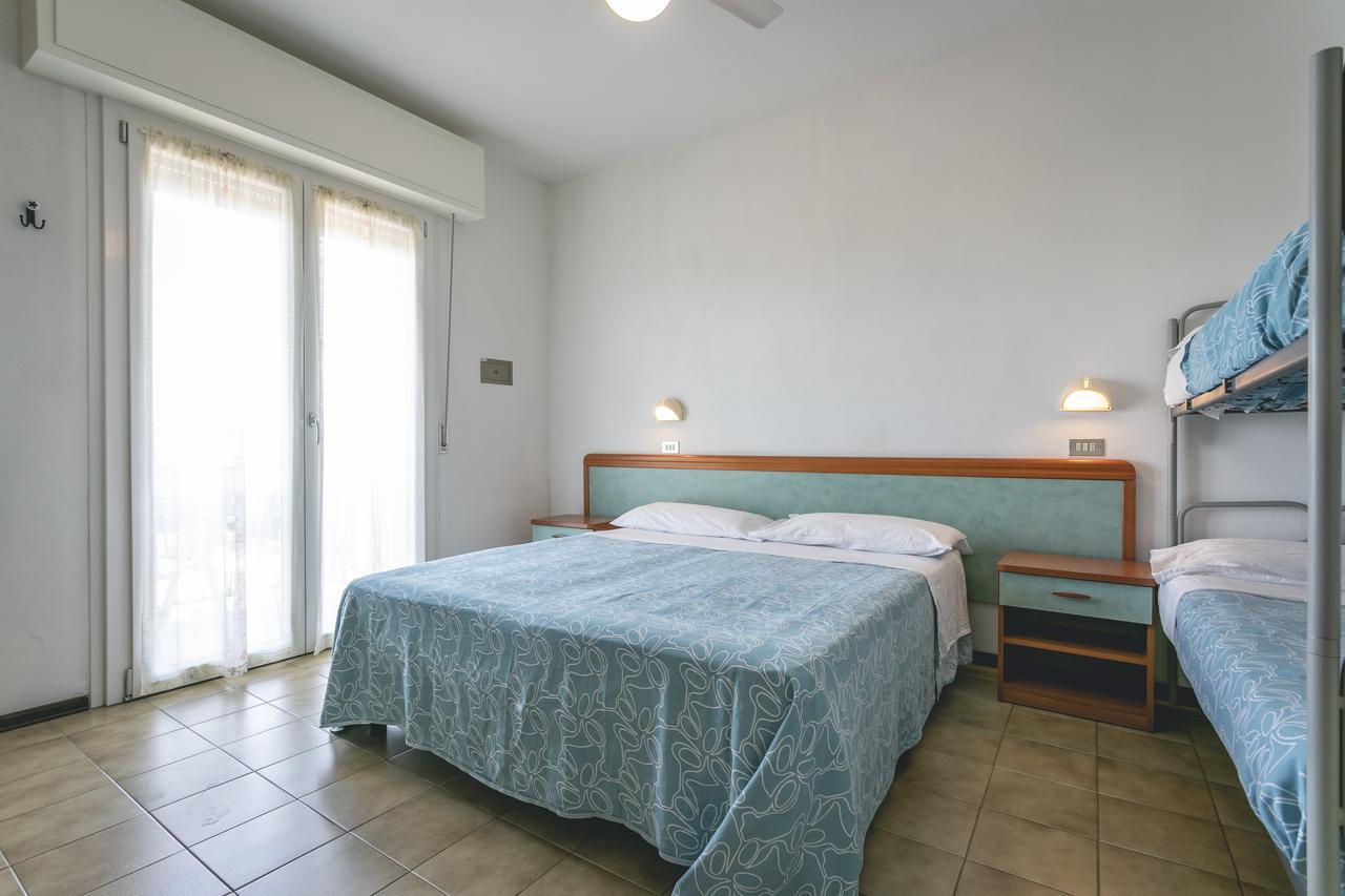 Hotel Del Falco Червия Екстериор снимка